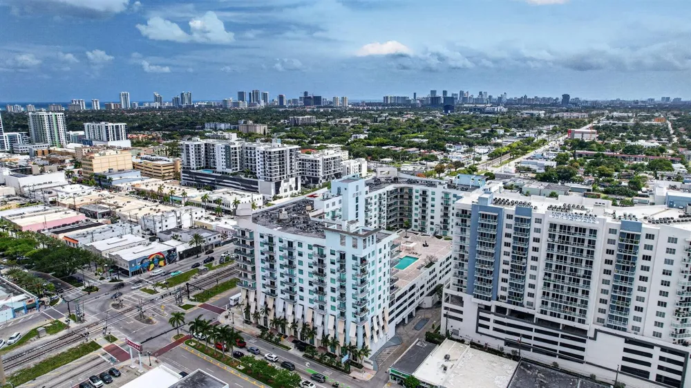 140 S Dixie Highway #819 Hollywood, FL 33020