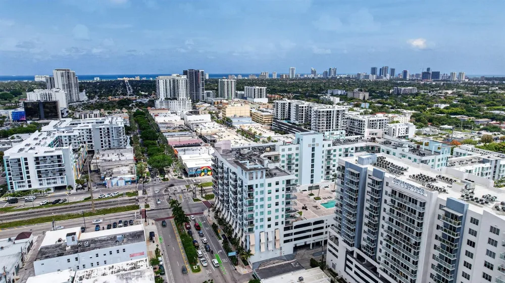 140 S Dixie Highway #819 Hollywood, FL 33020