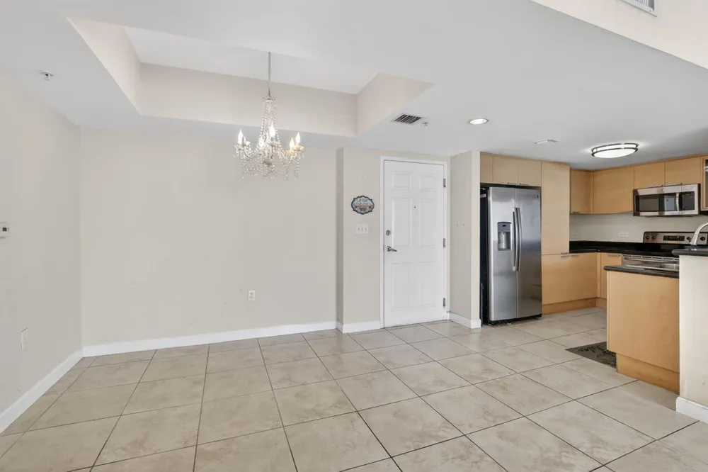140 S Dixie Highway #819 Hollywood, FL 33020