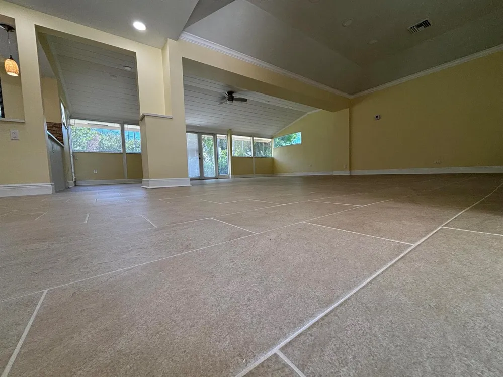 135 E Ilex Drive Lake Park, FL 33403