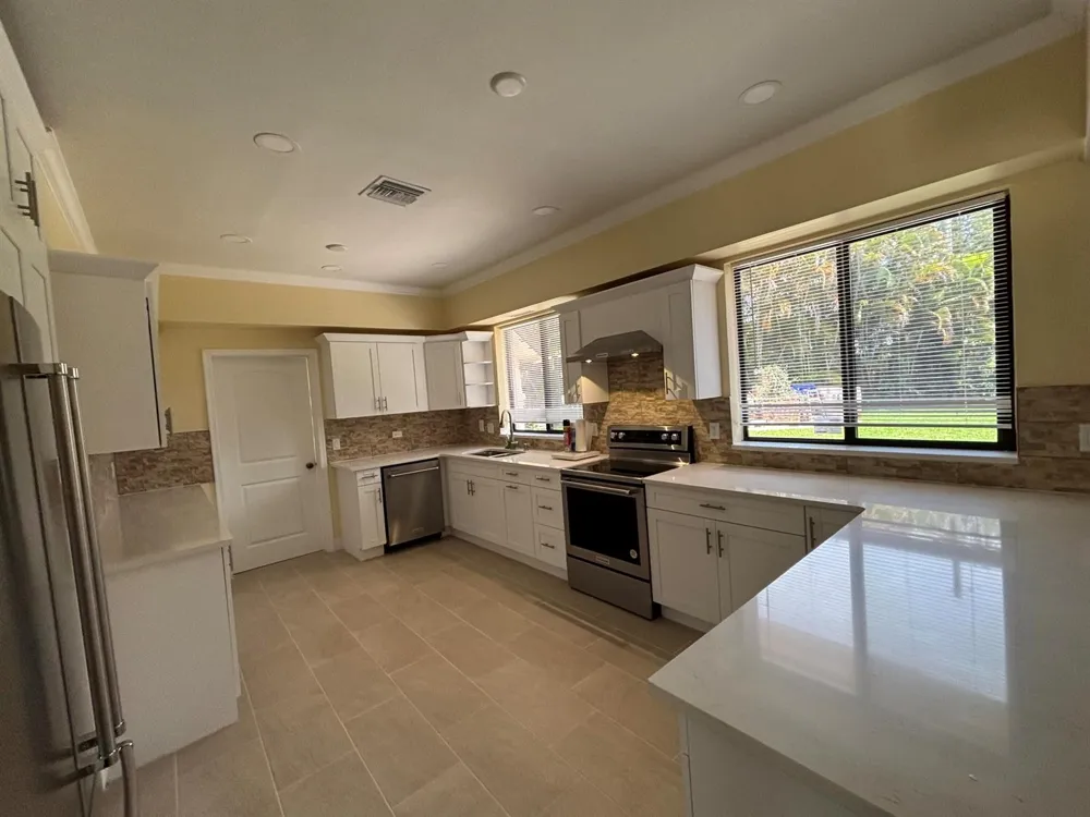 135 E Ilex Drive Lake Park, FL 33403