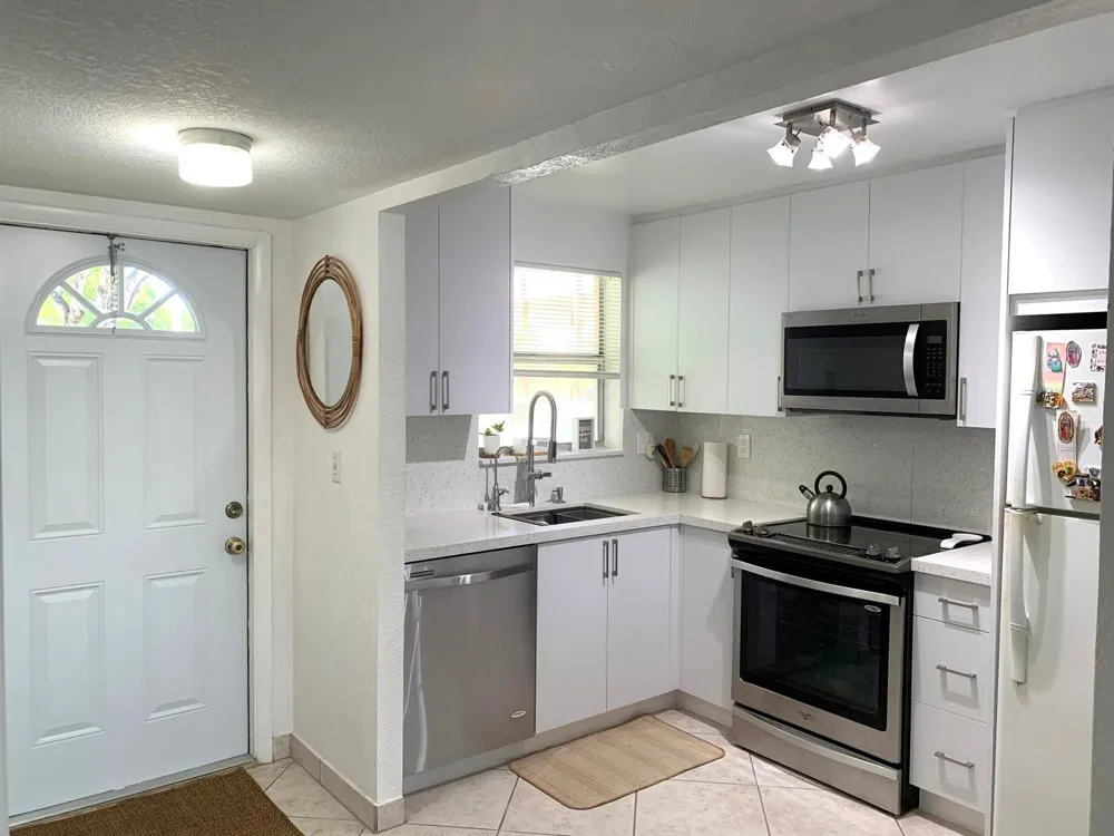 2801 Pine Island Road #110 Sunrise, FL 33322