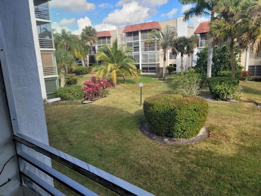 3774 Inverrary Boulevard #P202 Lauderhill, FL 33319