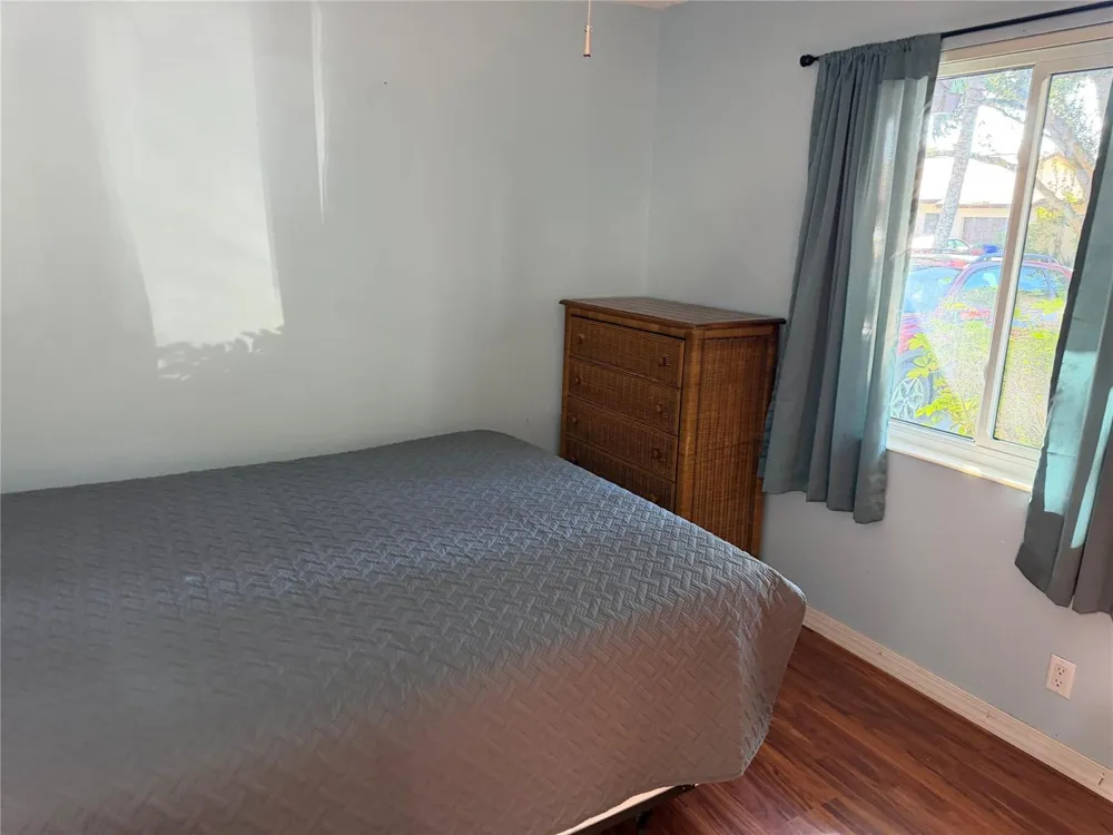 6711 S Parkway Drive #2-10 Margate, FL 33068