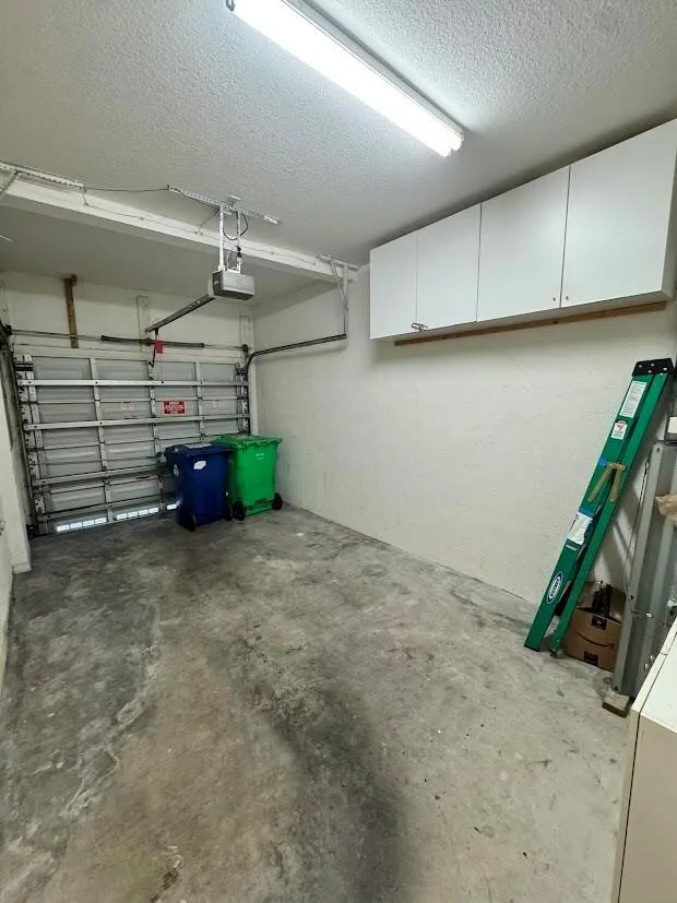 4030 NW 90th Way Sunrise, FL 33351