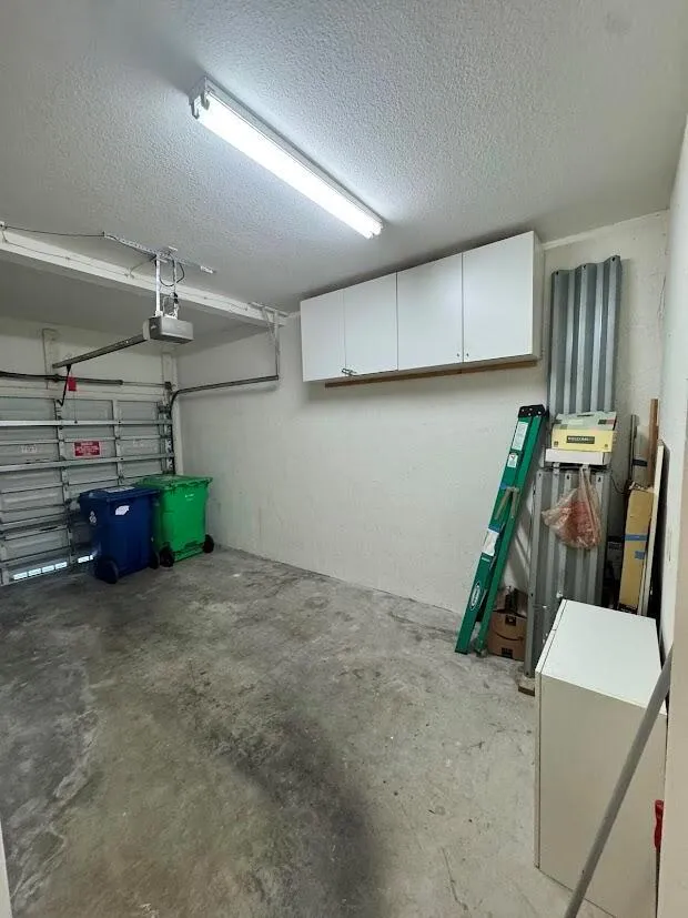 4030 NW 90th Way Sunrise, FL 33351