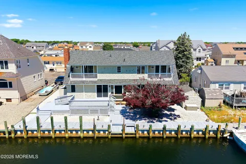 832 Forepeak Drive