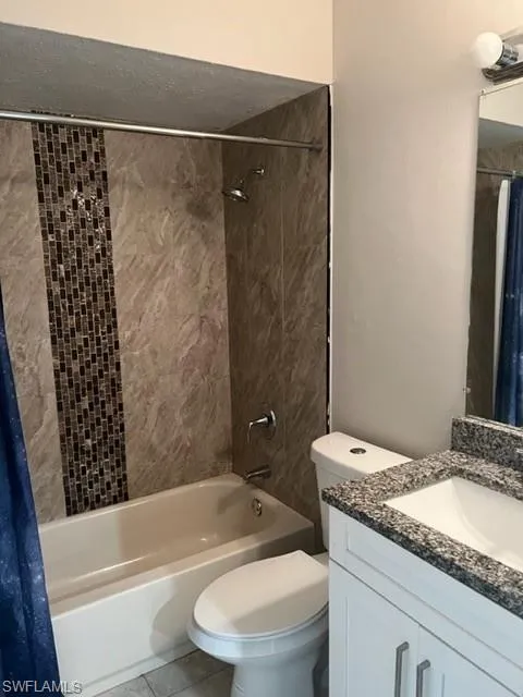 4234 Pine Drop Lane North Fort Myers, FL 33917