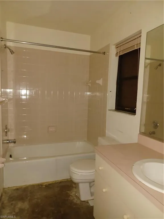 5230 Montego Lane Port Charlotte, FL 33981
