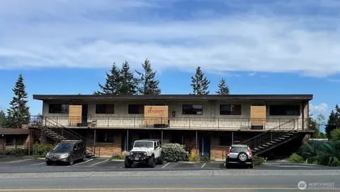 5127 Colby Avenue #1