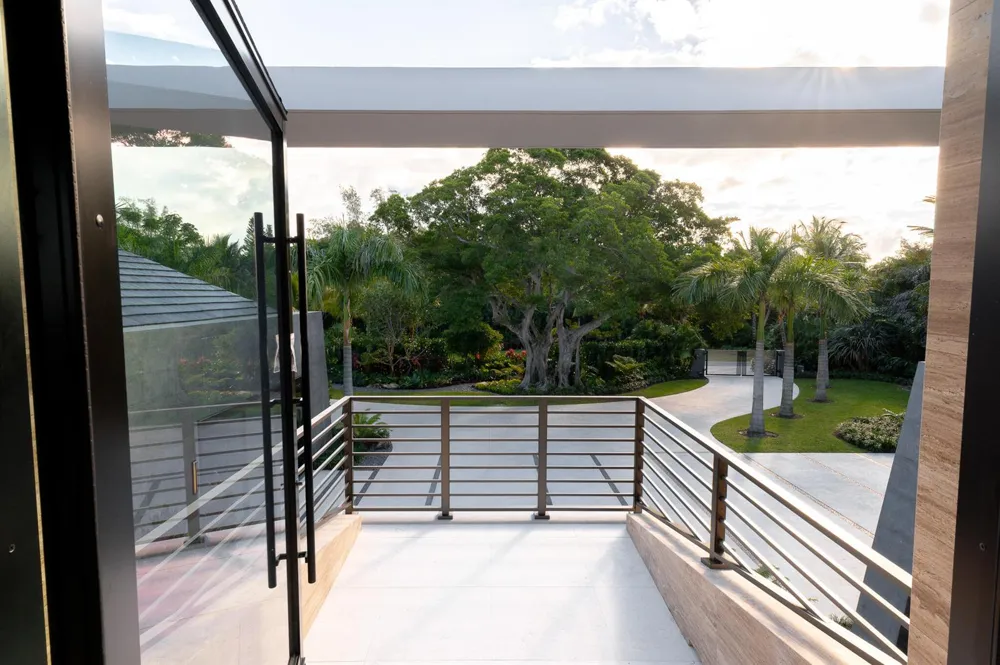 488 S Beach Road Jupiter Island, FL 33455