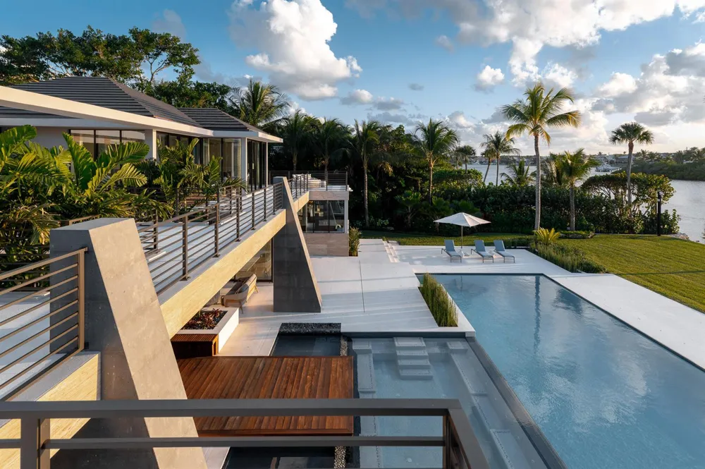 488 S Beach Road Jupiter Island, FL 33455