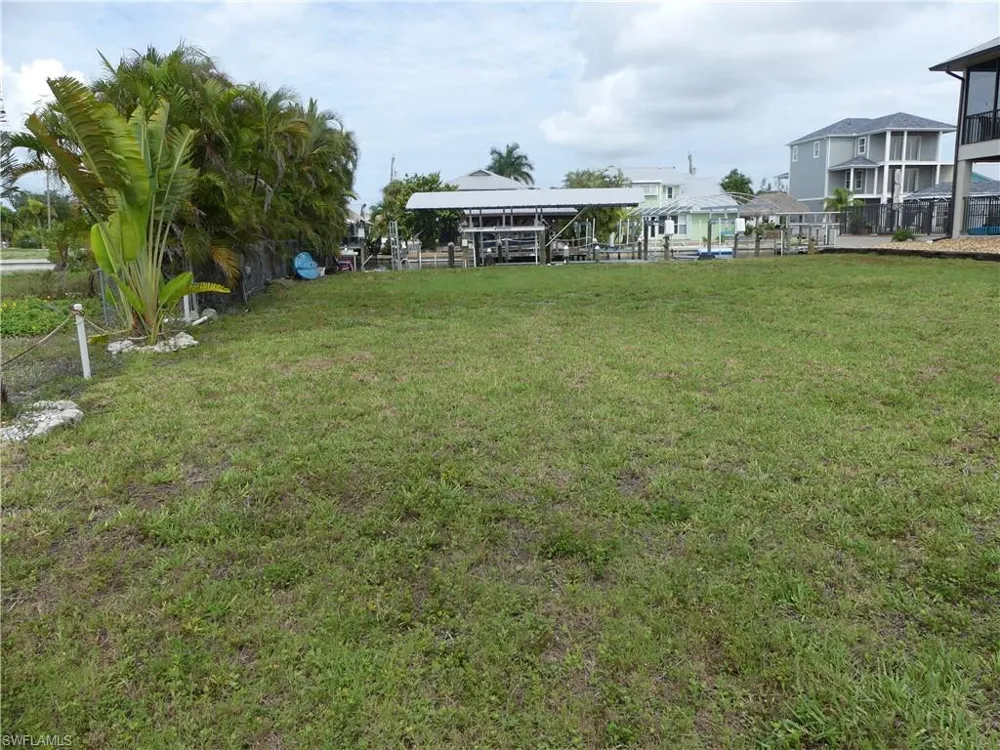 2371 Sycamore Street St. James City, FL 33956