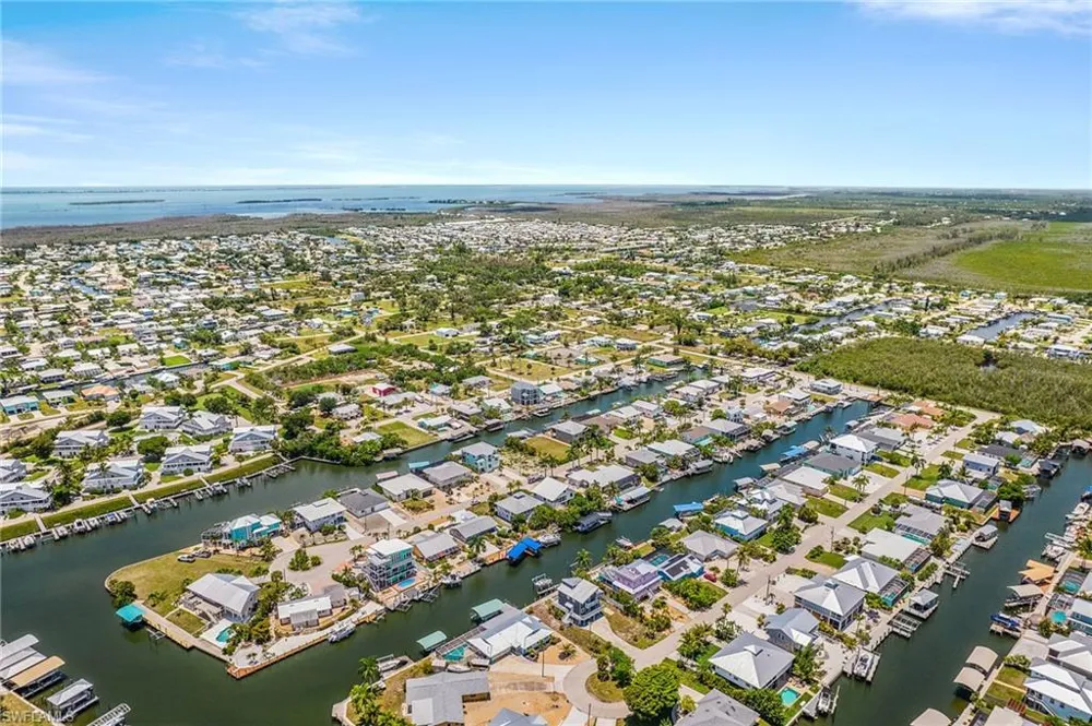 2371 Sycamore Street St. James City, FL 33956