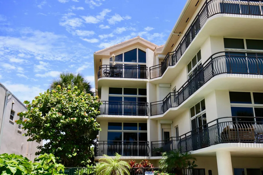 314 Inlet Way #303 Palm Beach Shores, FL 33404