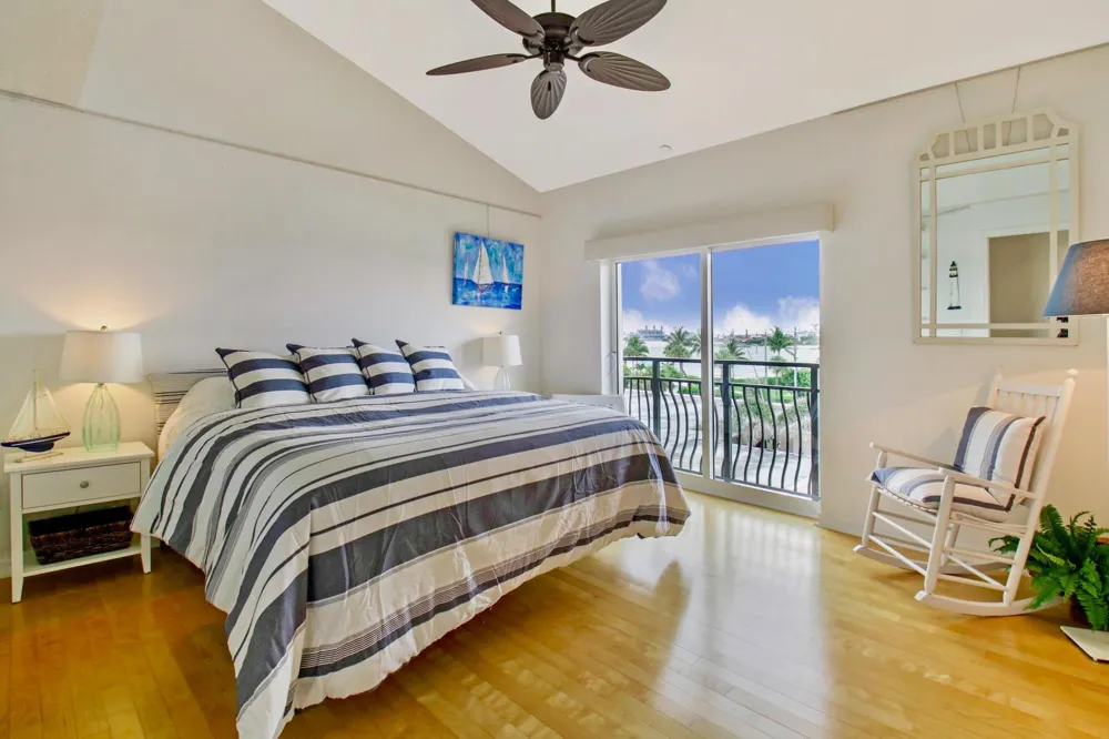 314 Inlet Way #303 Palm Beach Shores, FL 33404