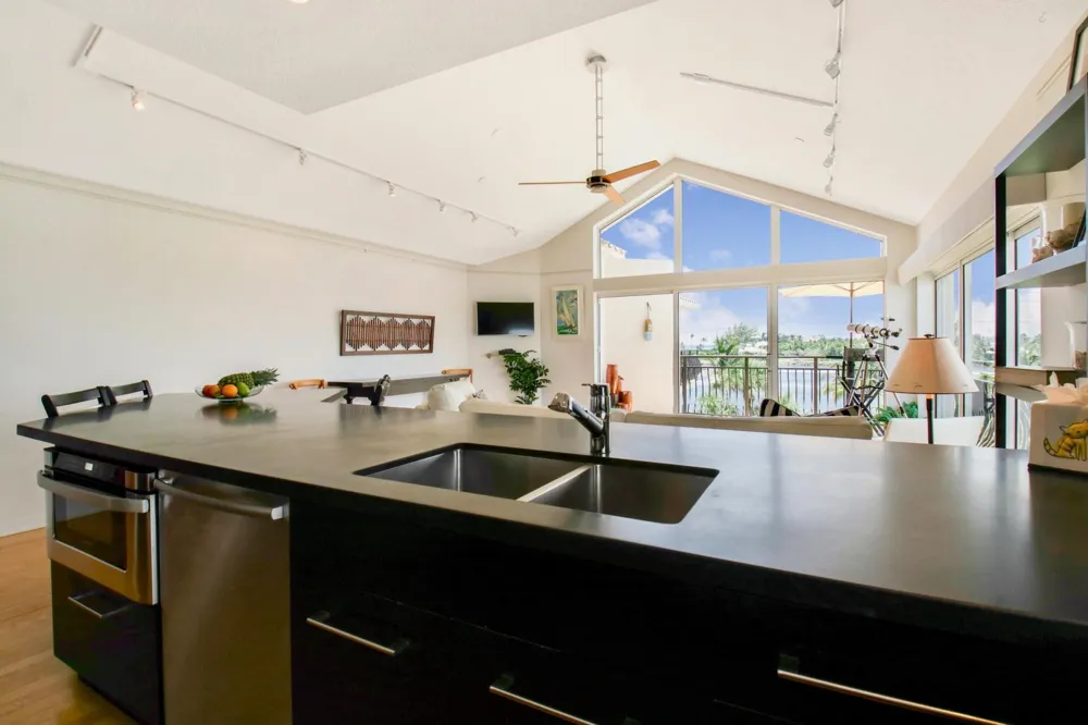314 Inlet Way #303 Palm Beach Shores, FL 33404