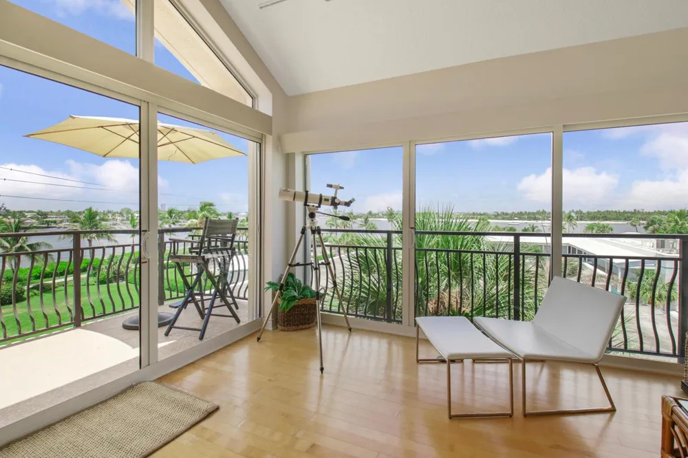 314 Inlet Way #303 Palm Beach Shores, FL 33404