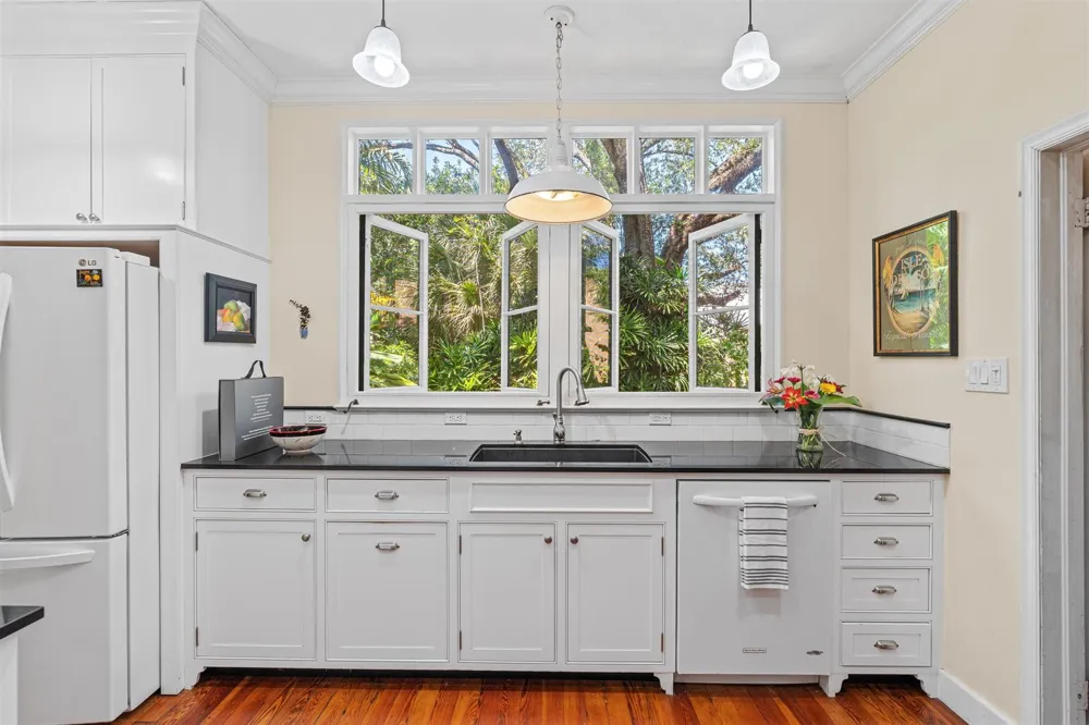 825 Alamanda Street Boca Raton, FL 33486