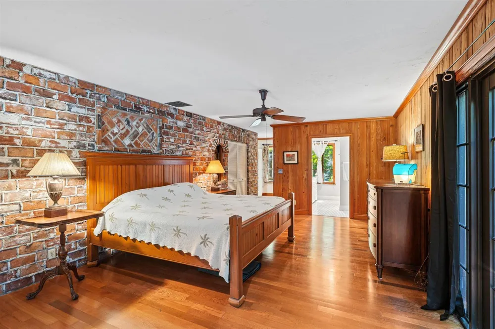 825 Alamanda Street Boca Raton, FL 33486