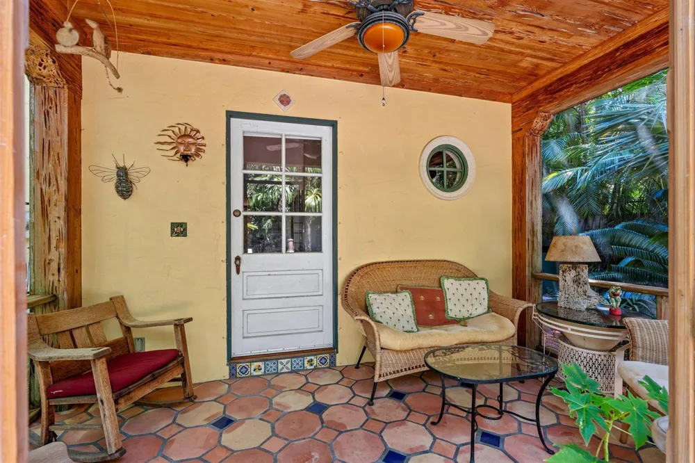 825 Alamanda Street Boca Raton, FL 33486