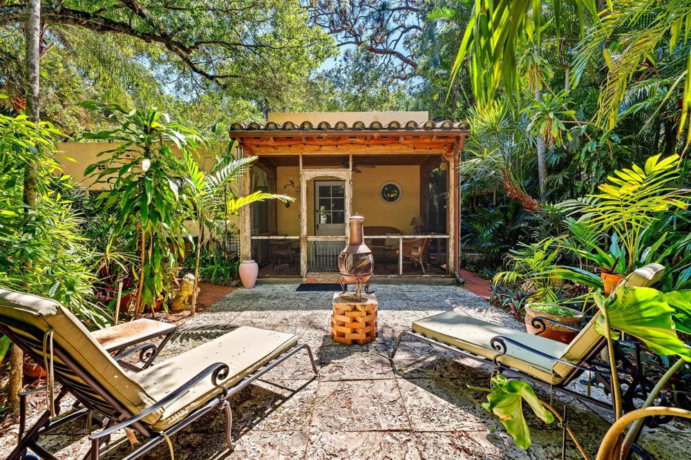 825 Alamanda Street Boca Raton, FL 33486