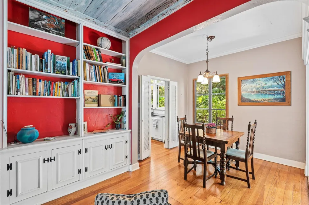 825 Alamanda Street Boca Raton, FL 33486
