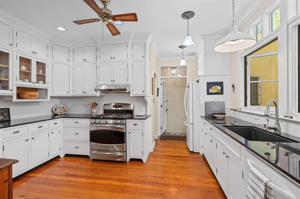 825 Alamanda Street Boca Raton, FL 33486