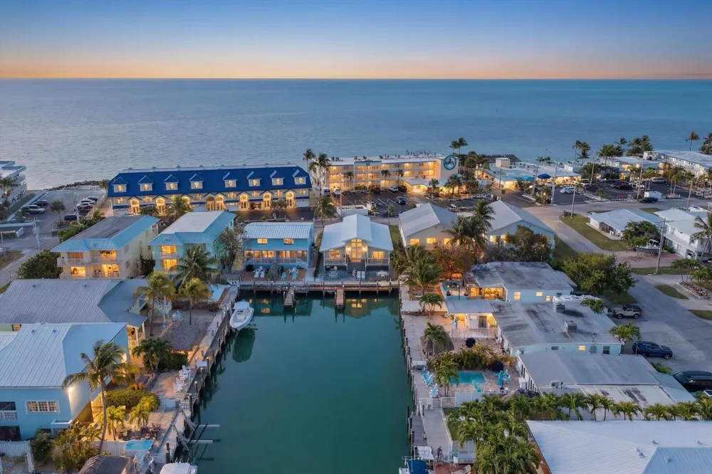 350 E Ocean Drive 