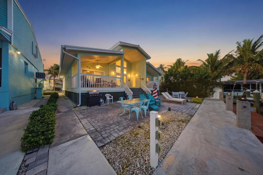 350 E Ocean Drive 