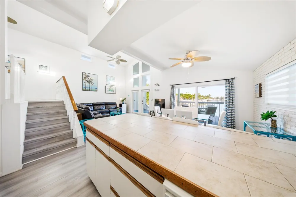 350 E Ocean Drive 
