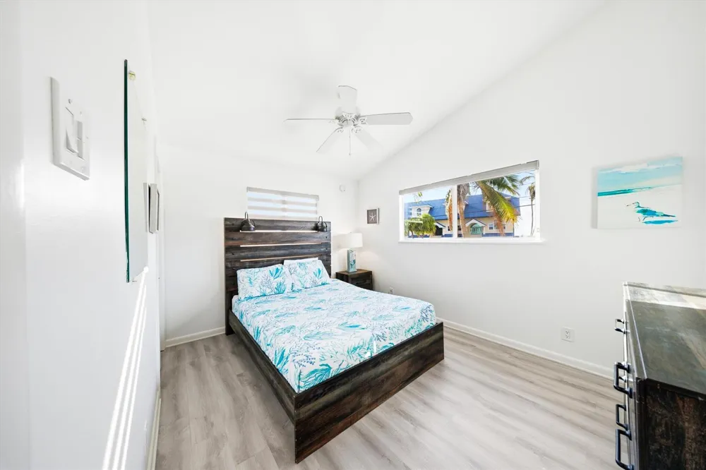 350 E Ocean Drive 