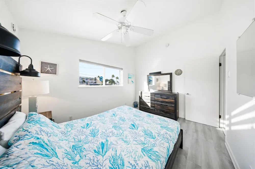 350 E Ocean Drive 