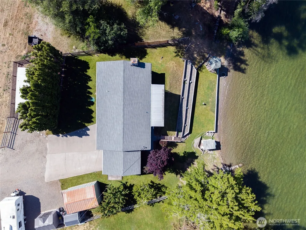 111 Eastlake Road Oroville, WA 98844