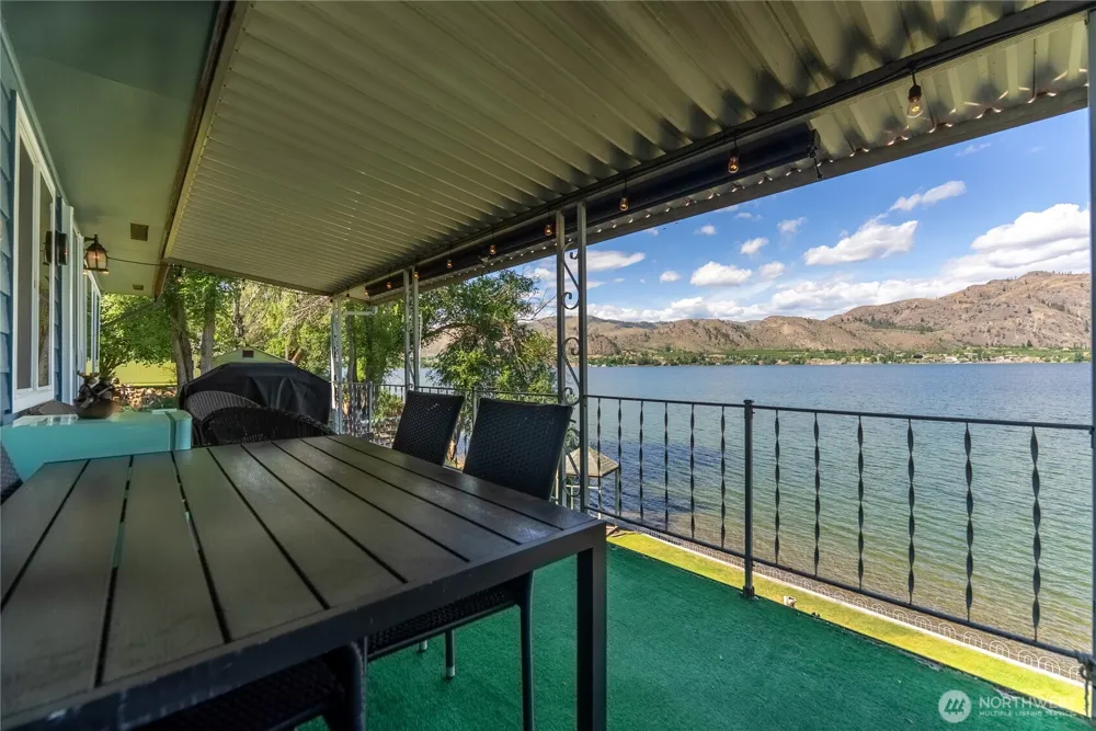 111 Eastlake Road Oroville, WA 98844