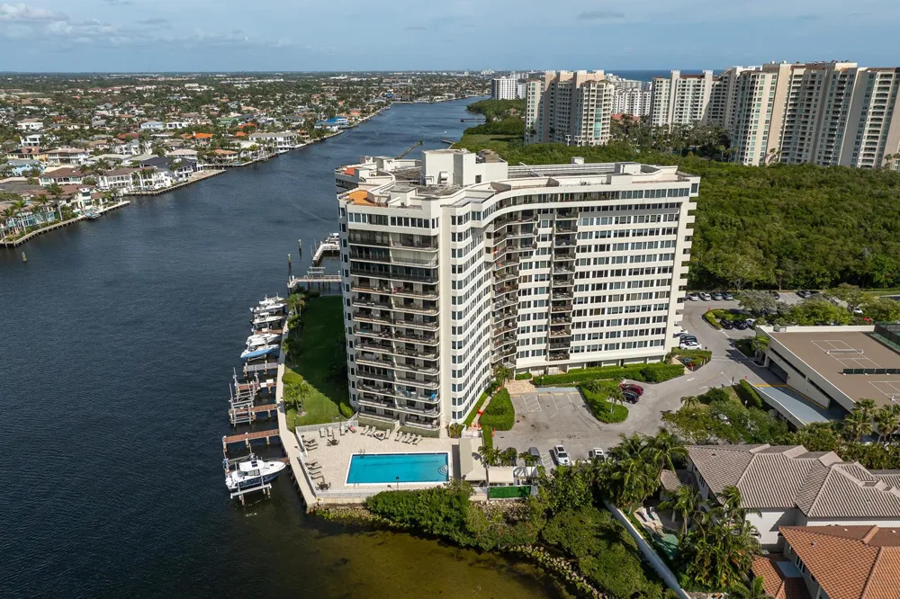 3912 S Ocean Boulevard #208 Highland Beach, FL 33487