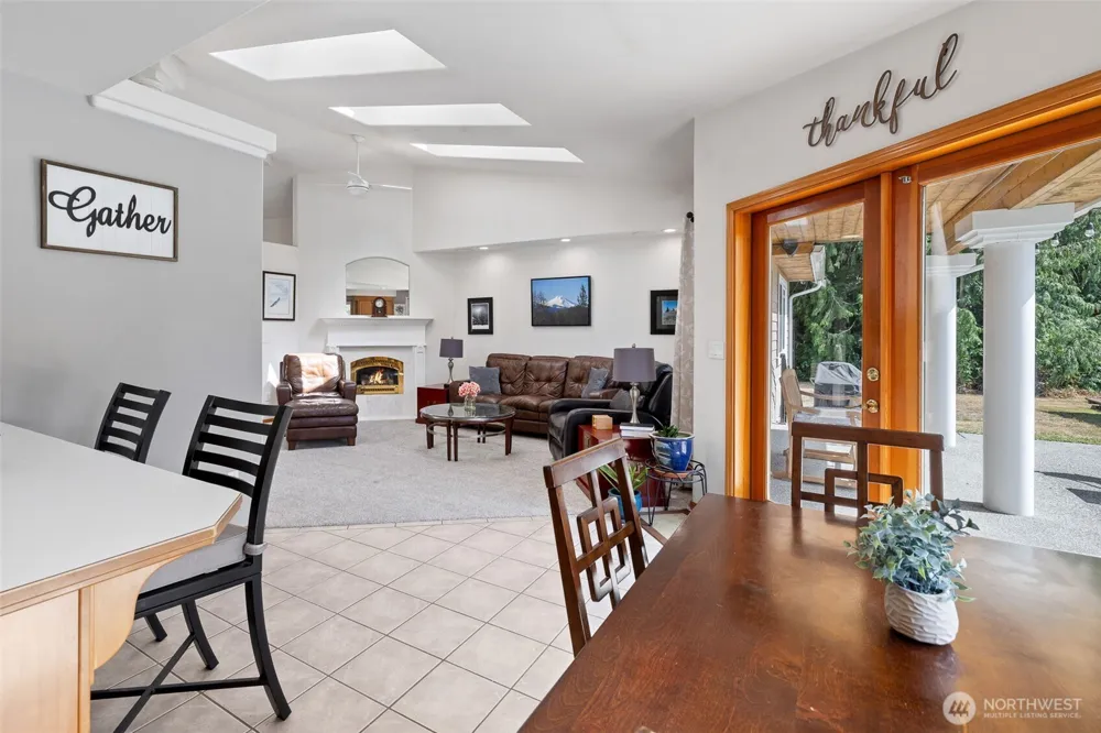 14029 Kayak Point Road Stanwood, WA 98292