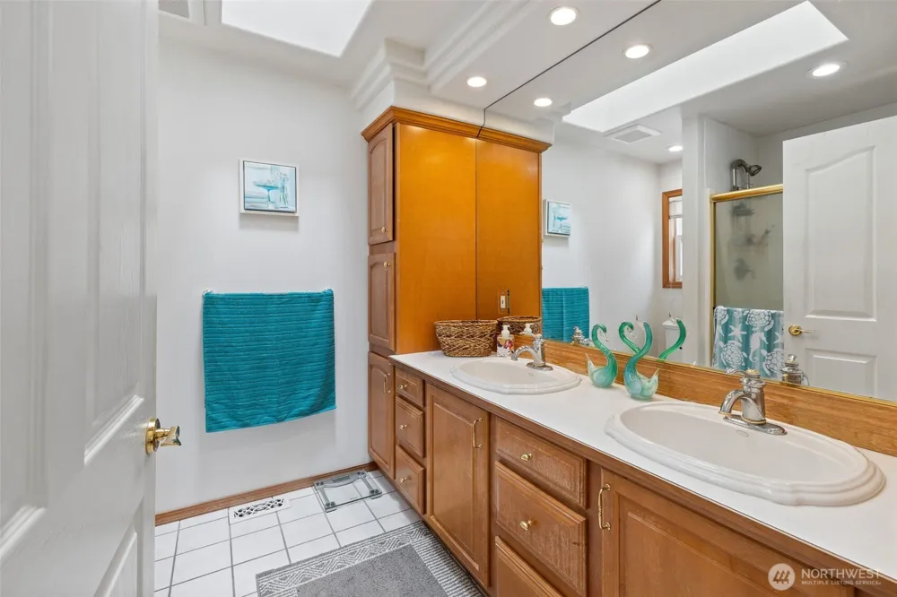 14029 Kayak Point Road Stanwood, WA 98292