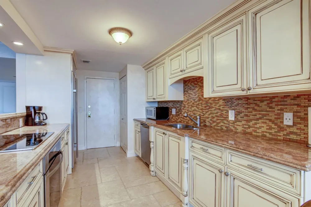 250 S Ocean Boulevard #16-c Boca Raton, FL 33432