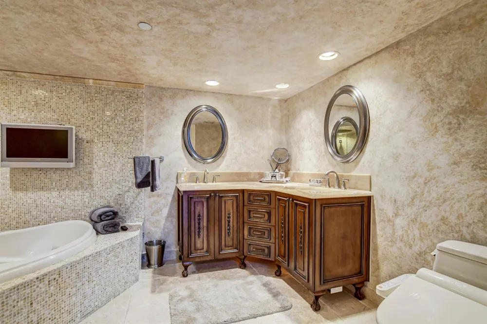 250 S Ocean Boulevard #16-c Boca Raton, FL 33432