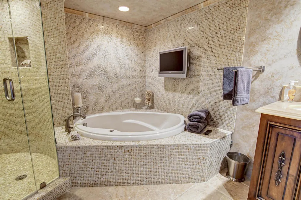 250 S Ocean Boulevard #16-c Boca Raton, FL 33432