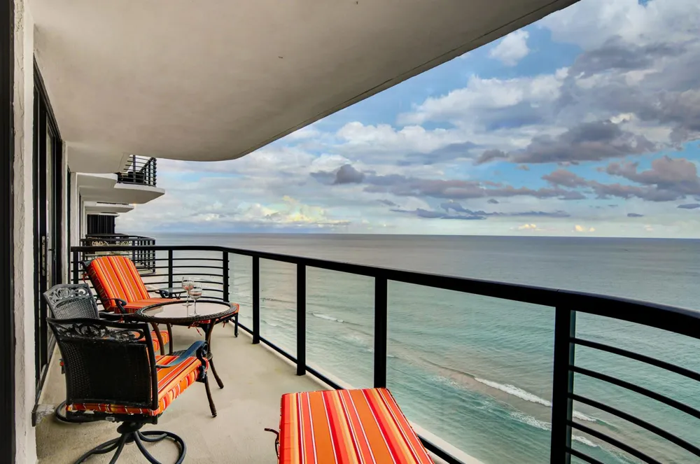 250 S Ocean Boulevard #16-c Boca Raton, FL 33432