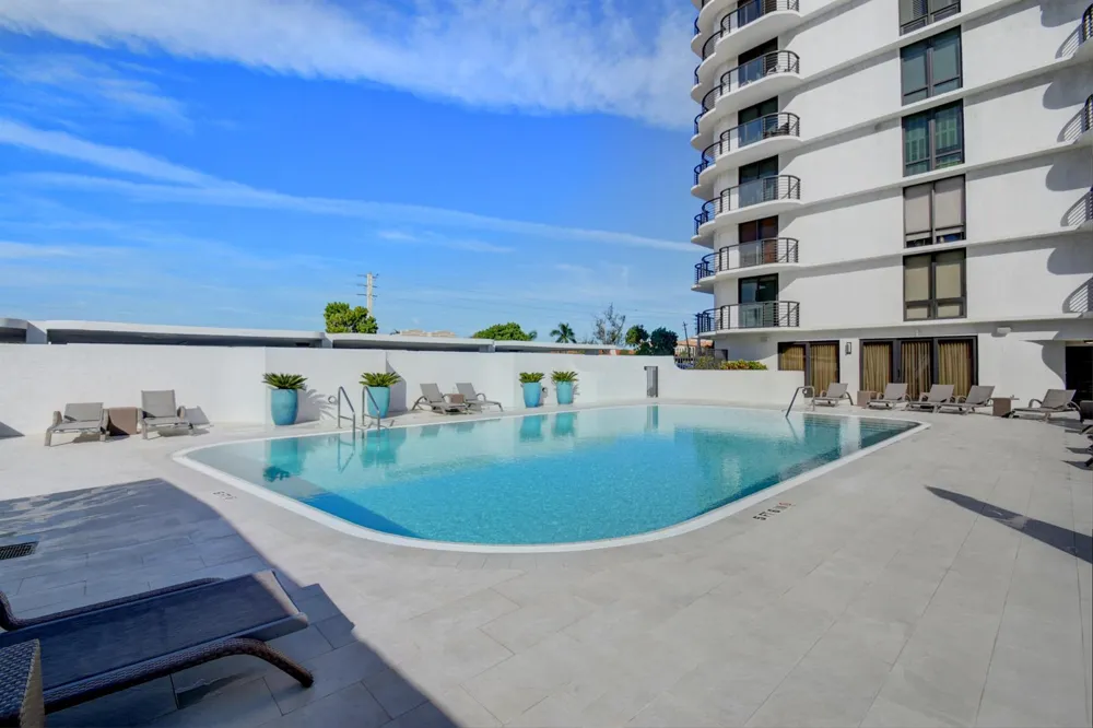250 S Ocean Boulevard #16-c Boca Raton, FL 33432
