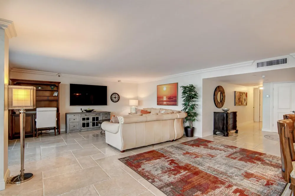 250 S Ocean Boulevard #16-c Boca Raton, FL 33432