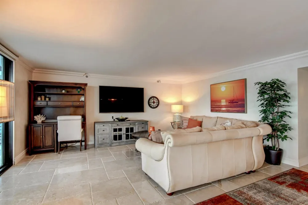 250 S Ocean Boulevard #16-c Boca Raton, FL 33432