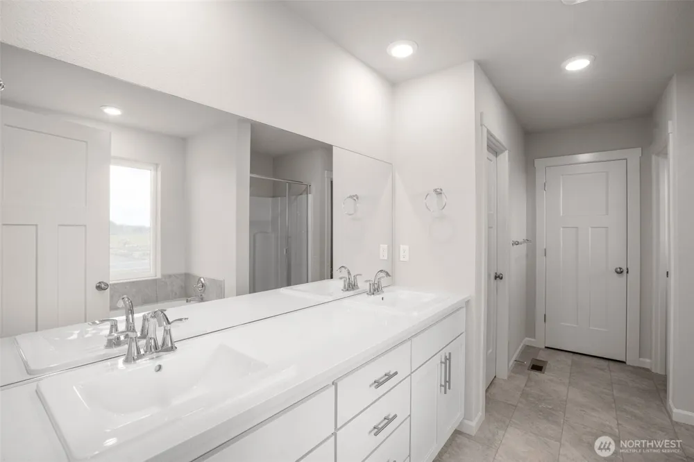 13715 NE 107TH STREET Vancouver, WA 98682