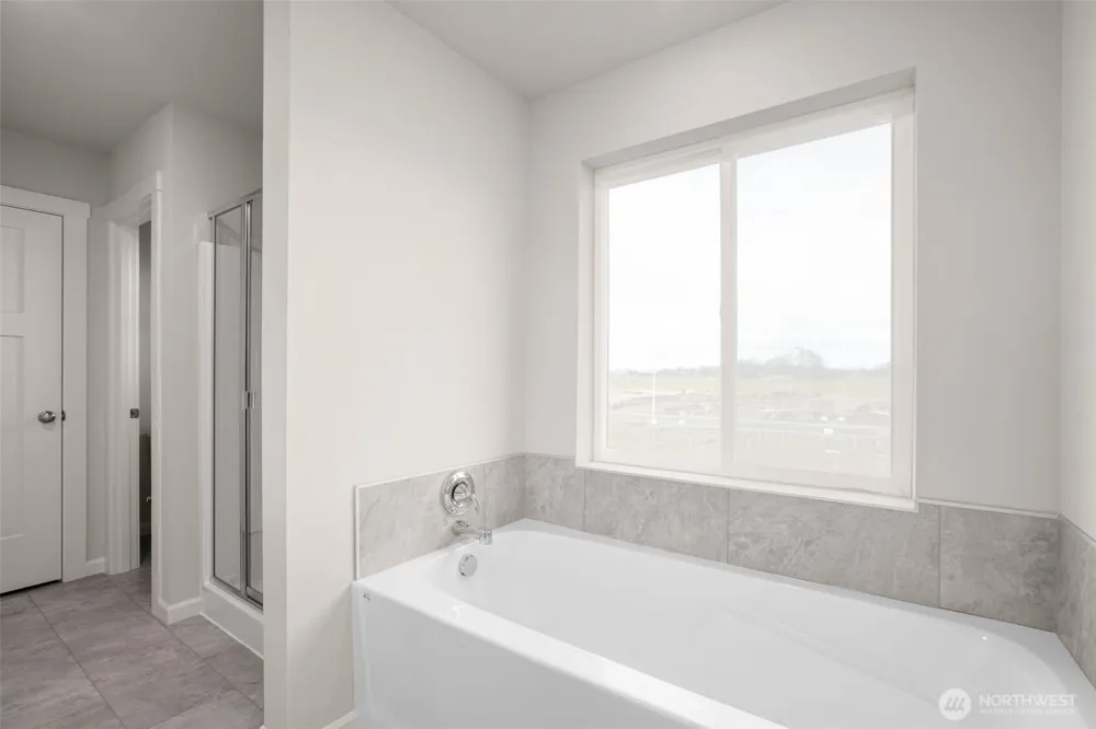 13715 NE 107TH STREET Vancouver, WA 98682