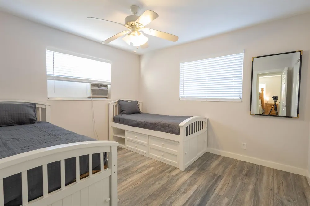 714 S Arnold Avenue #B Left Side Lantana, FL 33462