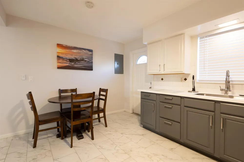 714 S Arnold Avenue #B Left Side Lantana, FL 33462