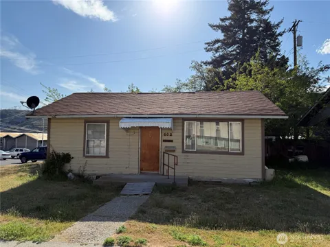 602 Cedar Street